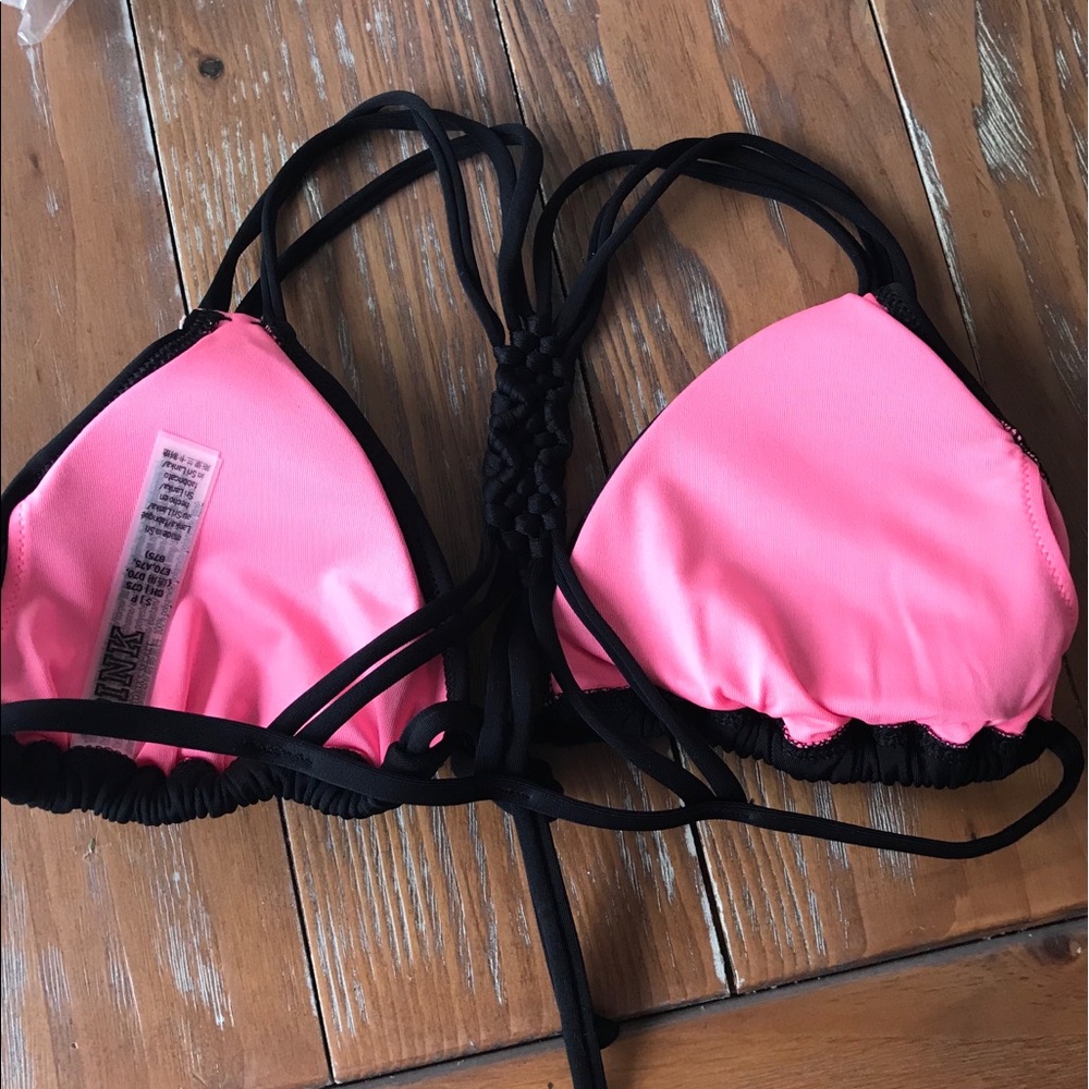 NEW VS PINK Macrame triangle bikini top - Picture 3 of 4